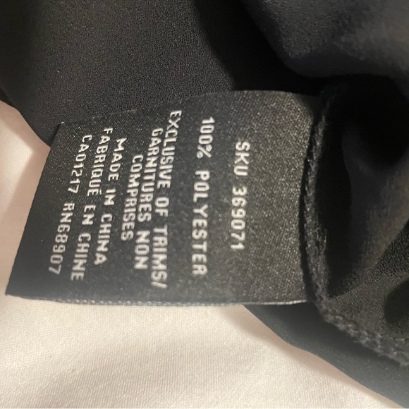 Le Chateau Tank Top - Picture 4 of 8